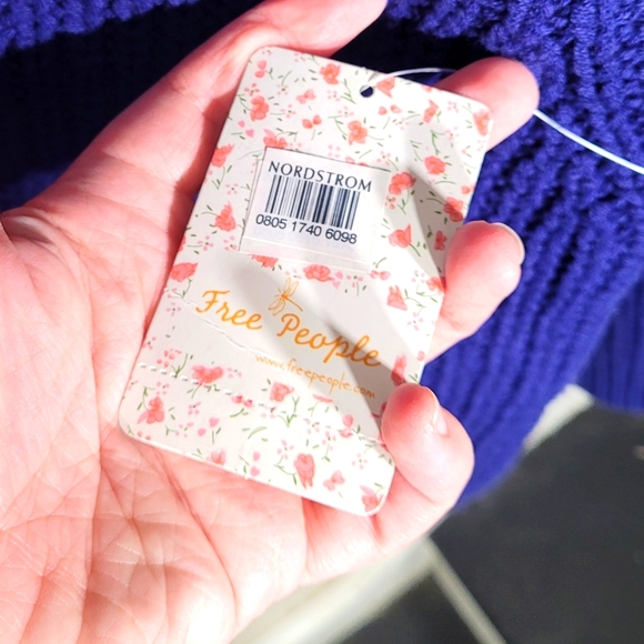 Free People Navy Sweater - Picture 7 of 10